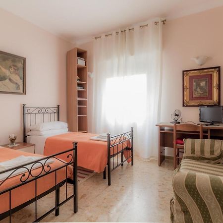 Bea Roma Bed & Breakfast ภายนอก รูปภาพ